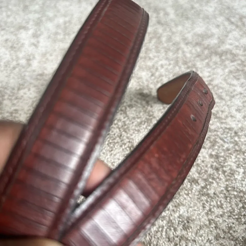 Oil Tan Cowhide Striated Belt 36